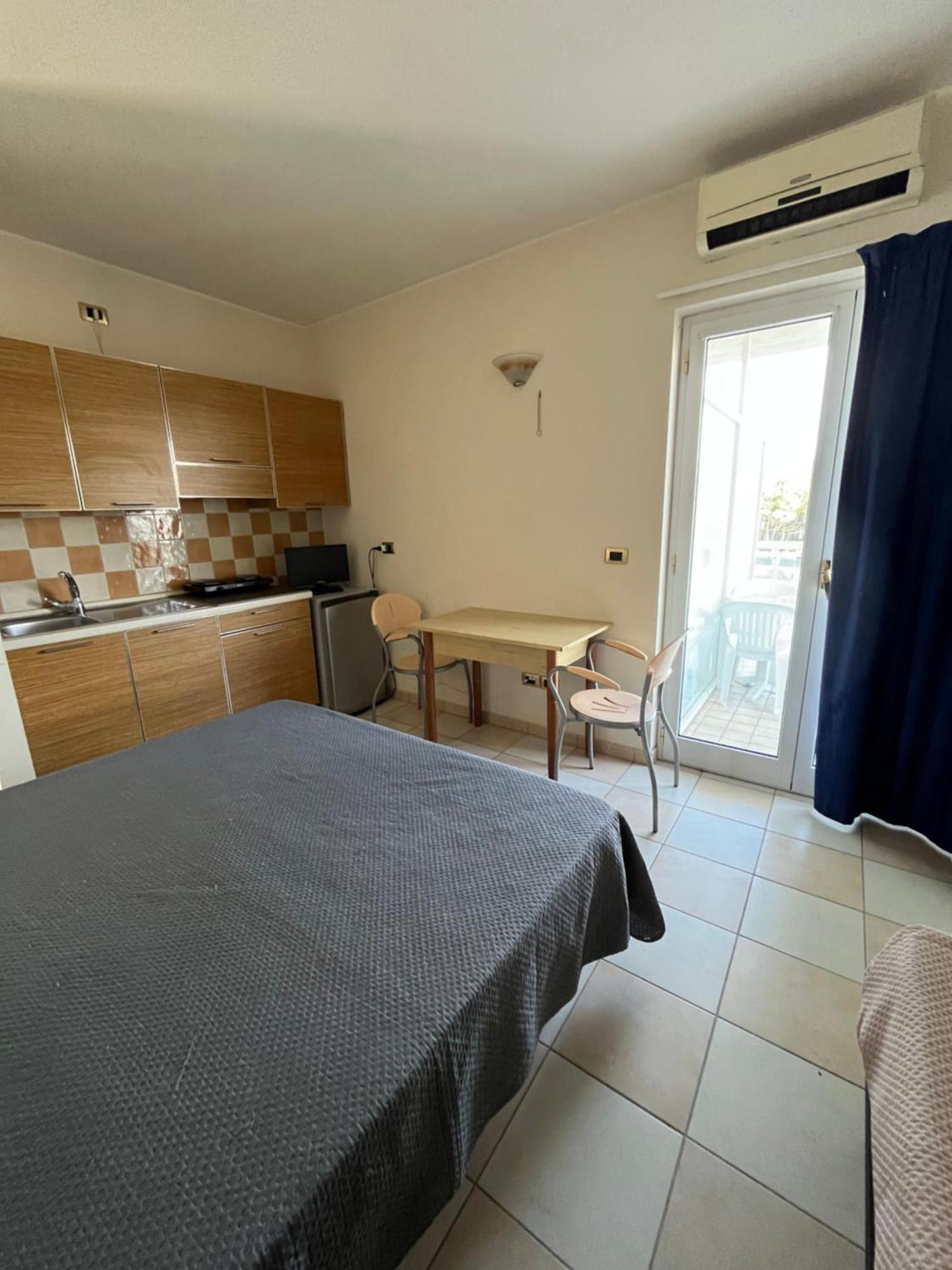 Elena Club Resort Силви Марина Екстериор снимка